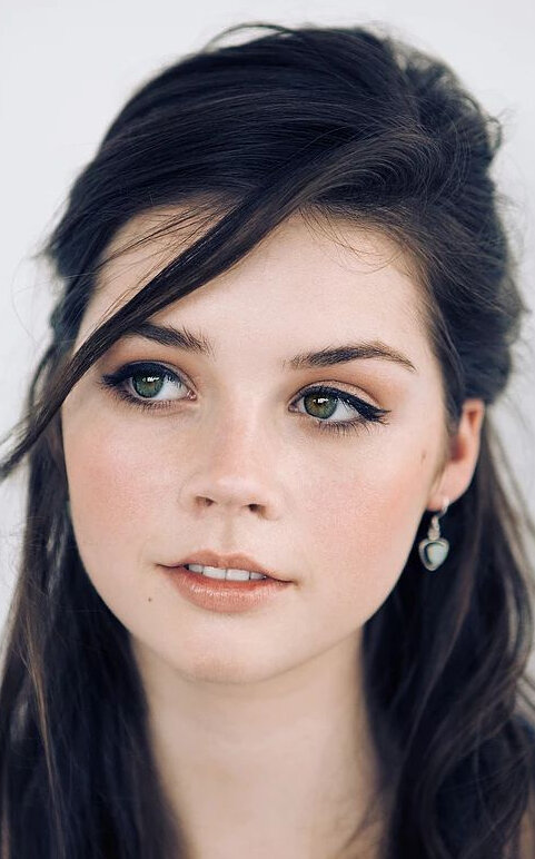 фото Элис Троу