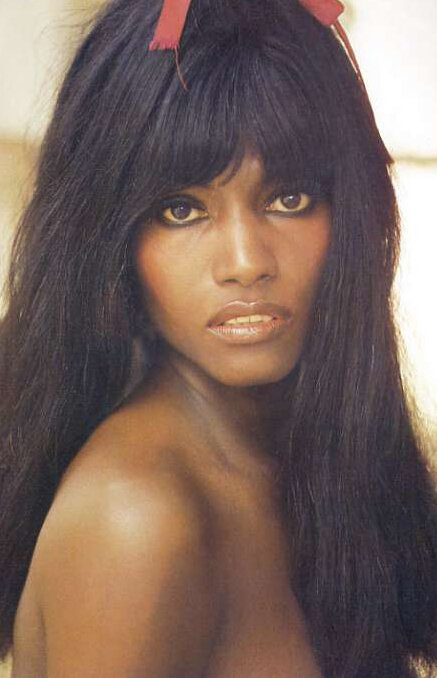 фото Люсьенн Камилль