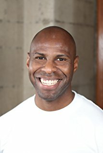 фото Clinton Thompson