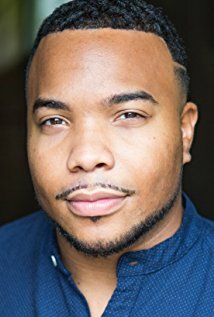 фото Garrick Thomas