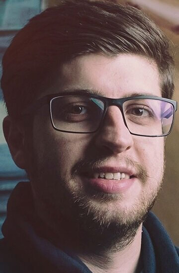 фото Ариан Вазидафтари