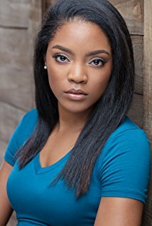 фото Кристен Робертс