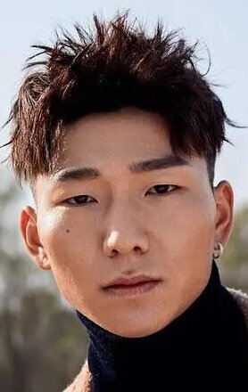 фото Алан Аруна