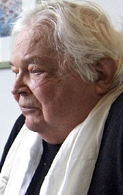 фото Томас Харлан