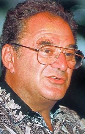 фото Миклош Синетар