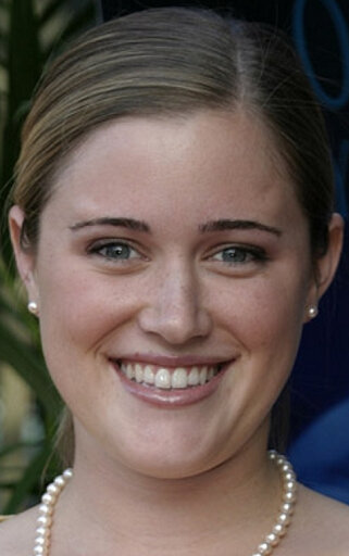 фото Лорен Молтби