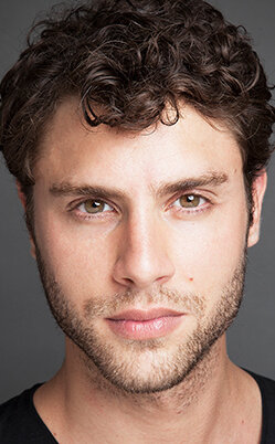 фото Гюн Акинджи