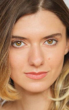 фото Мадлен Блу