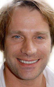 фото Тома Жуанне