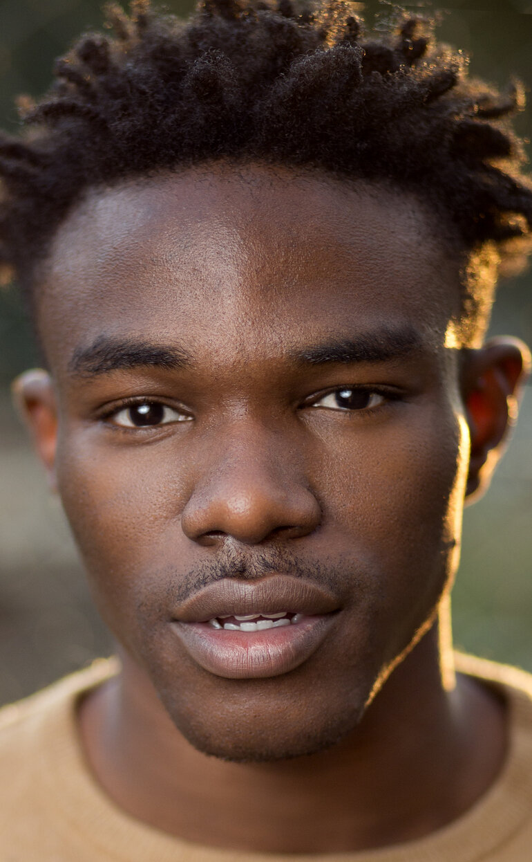 фото Келли Осасере