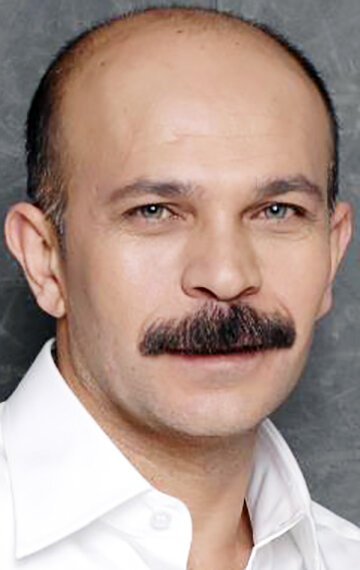 фото Эмин Гюрсой