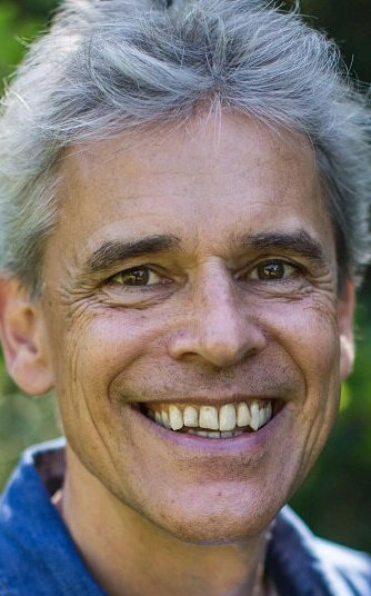 фото Томас Брецина