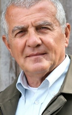 фото Авни Яльчин