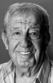 фото Зафер Онен