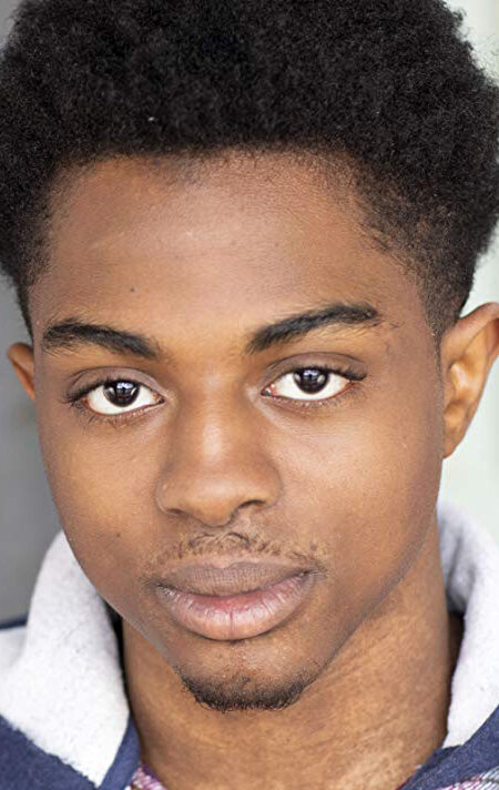 фото Ивэн Джей Симпсон