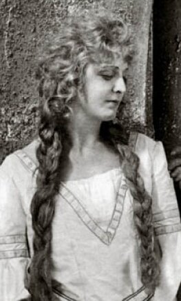 фото Лилли Якобсон