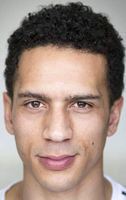 фото Гэбриел Акувудике