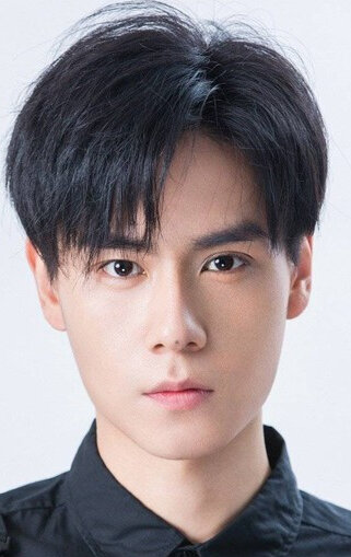 фото Ху Итянь