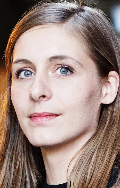 фото Элинор Каттон