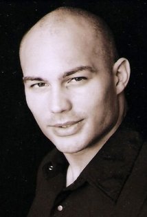 фото Джеймс Михалополус