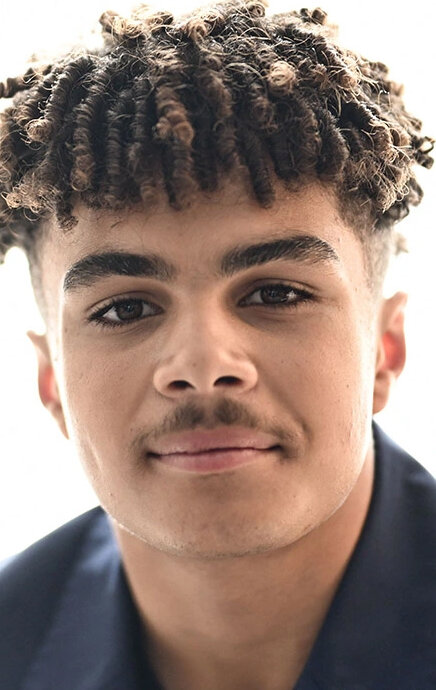 фото Итан Айсидор