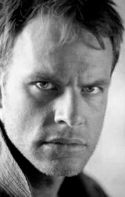 фото Кен Лэлли