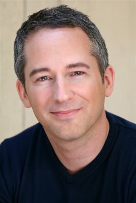 фото Клеве Грэй