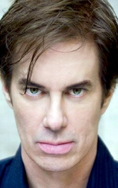 фото Деррик Дэмионс