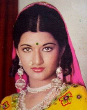 фото Сарика Такур