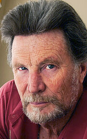 фото Вернон Уэллс