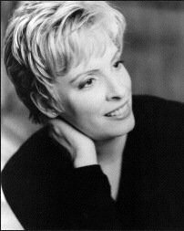 фото Карен Холл