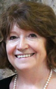 фото Мэделин Ньютон