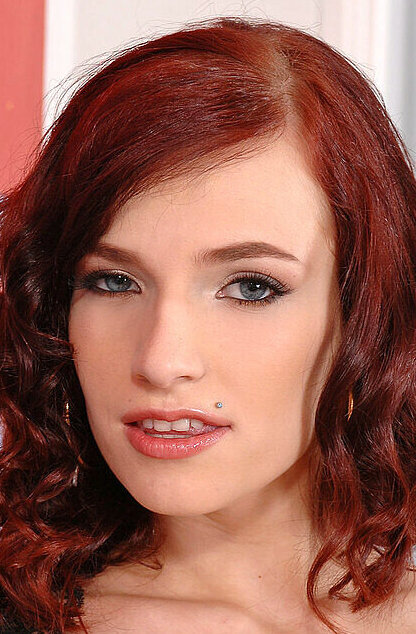 фото Leila Smith