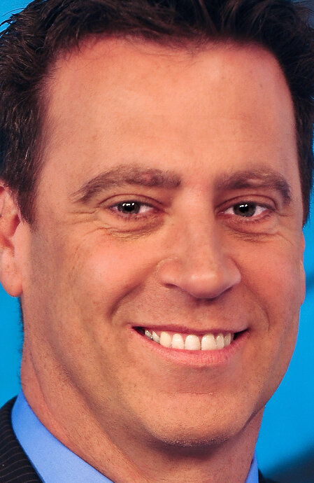 фото Майк Туми