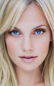 фото Эшли Хартман