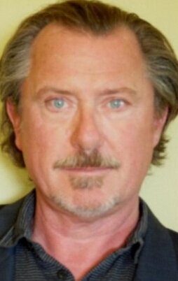 фото Пол Марк Эллиотт