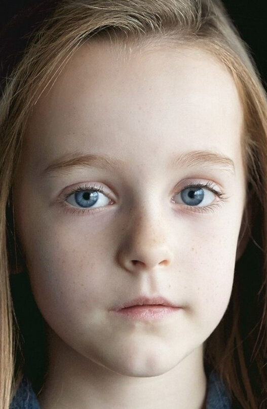 фото Ава Уайсс