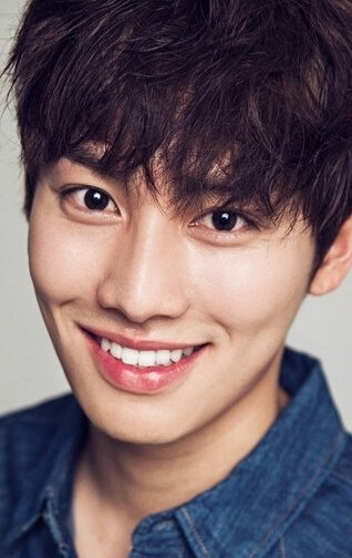 фото Квон Хва-ун