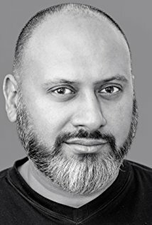 фото Саймон Награ