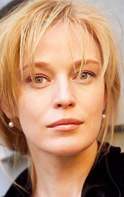 фото Элита Клавиня