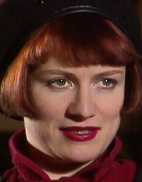 фото Нелл Кэмпбелл