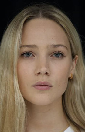 фото Лорен Версник