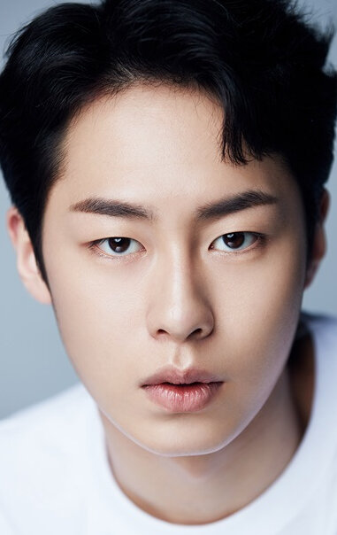 фото Ли Джэ-ук