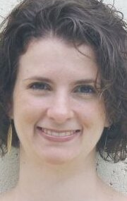 фото Микаэла Гоэс