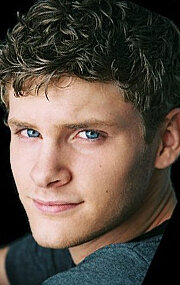 фото Алекс Арсено