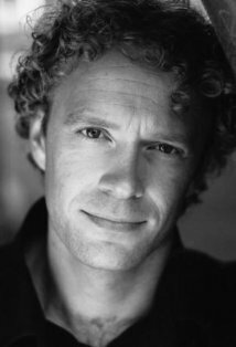 фото Алекс Эйвери