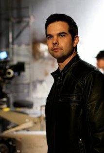 фото Маркус Перри