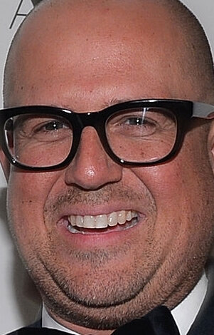 фото Юри Хенли