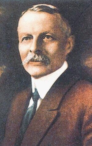 фото Шарль Пате