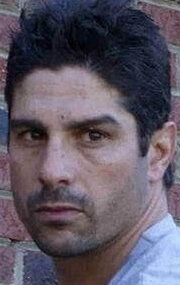 фото Эйвен Карэйджес